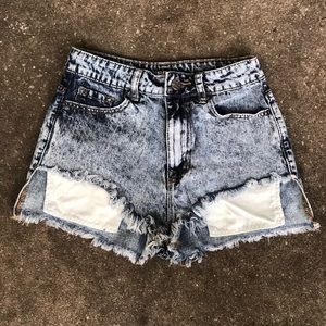 BDG High Rise Lou Hi-Low Short